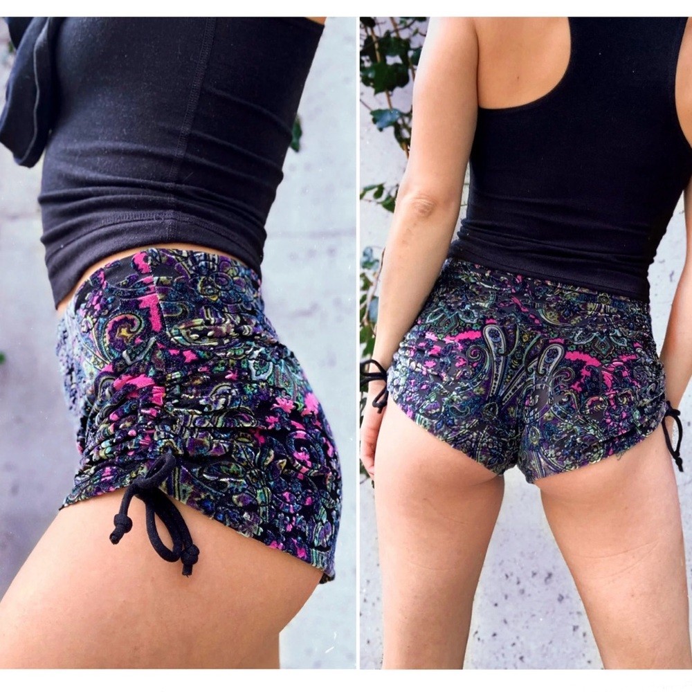 ❌SOLD❌ Warrior Within Designs Pink Paisley Velvet Shorts